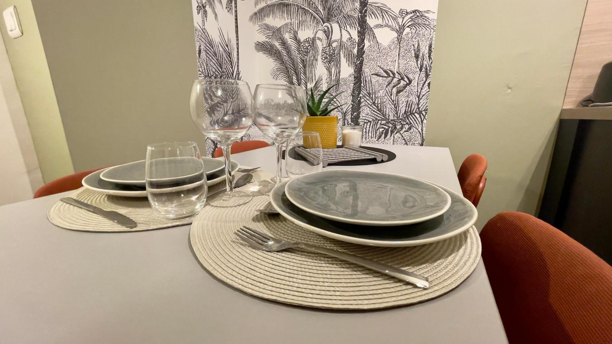 Les Vignes - T2 Cosy, Calme, Excentre Apartment Dijon Luaran gambar
