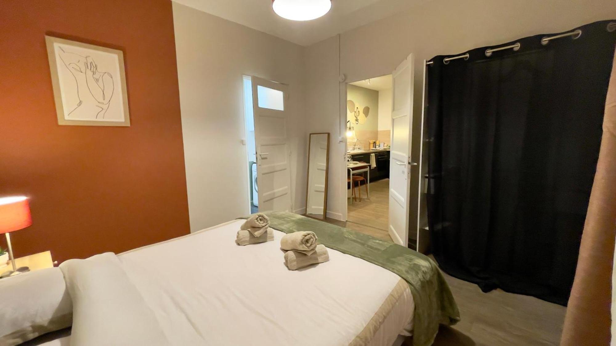 Les Vignes - T2 Cosy, Calme, Excentre Apartment Dijon Luaran gambar